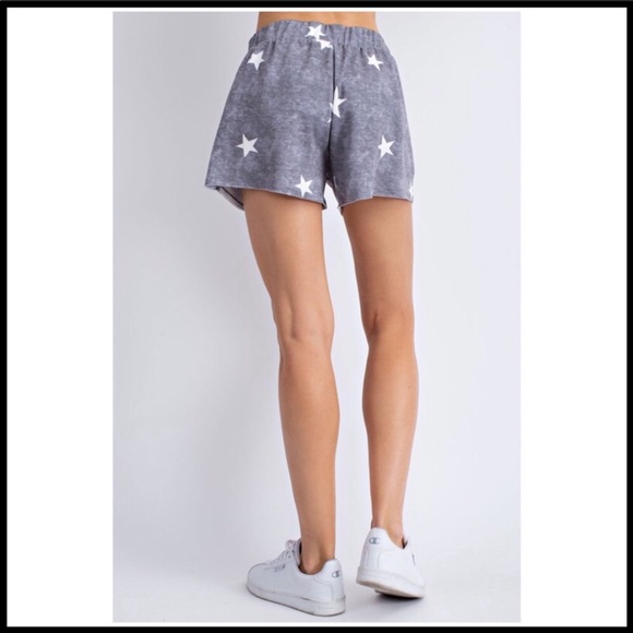 LAST 1! 🥰 Amazing French Terry 🌟 Star Shorts! - Picture 2 of 8